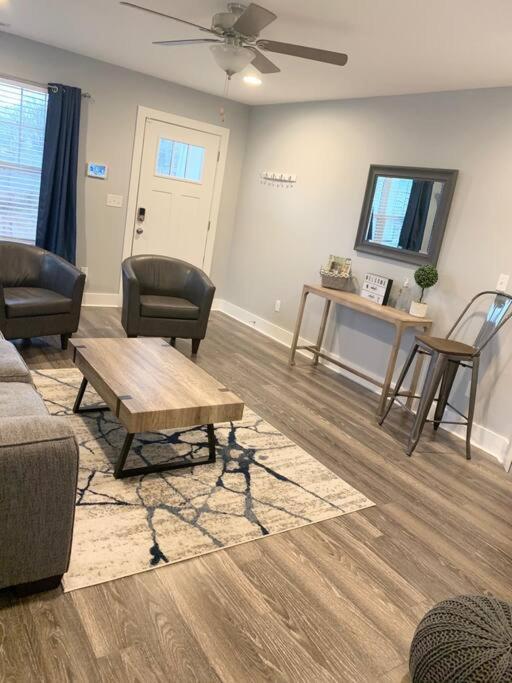 Newly Built Townhome Close To The Asheville Sites 캔들러 외부 사진